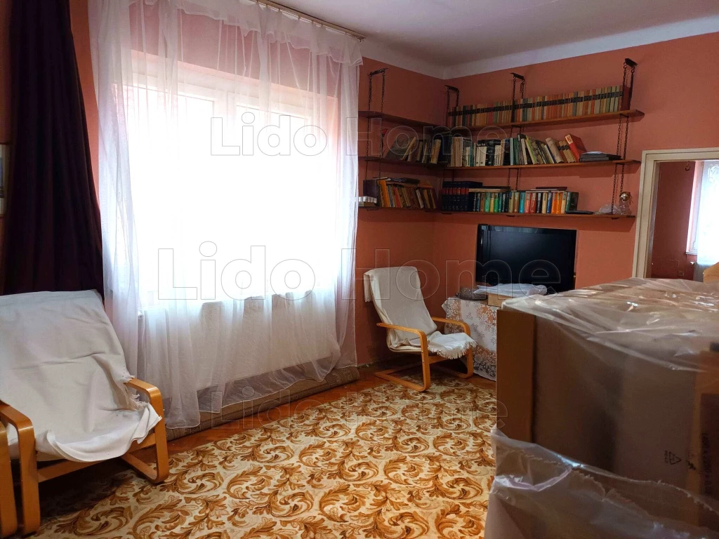 For sale house, Tata