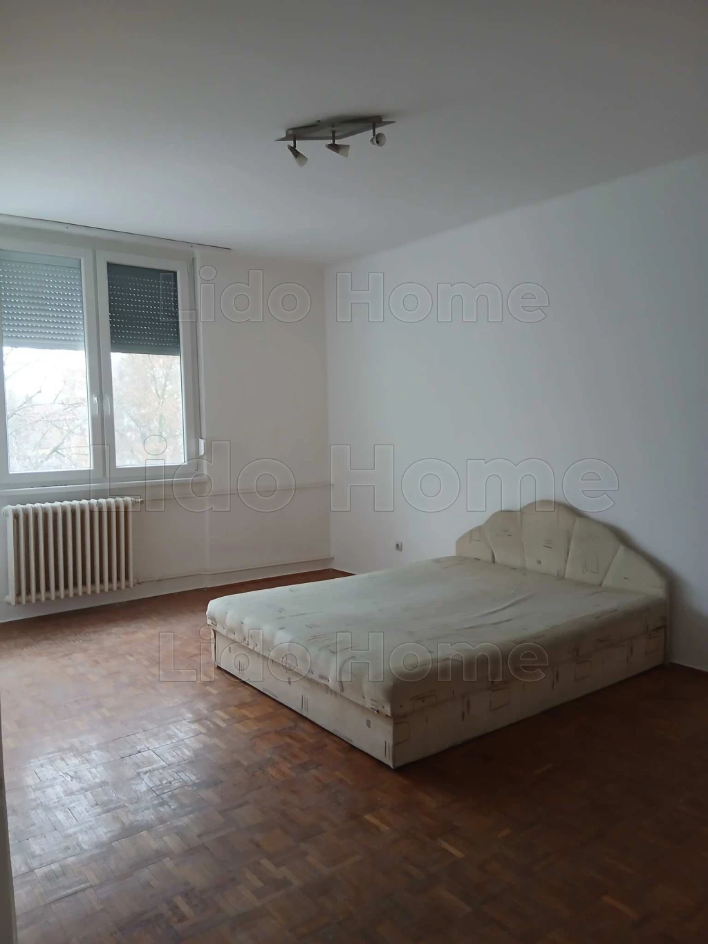 For sale brick flat, Tatabánya