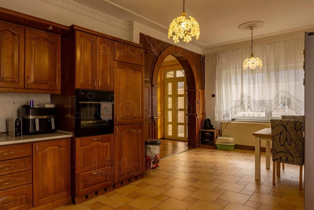 Eladó több generációs családi ház Kecskéden