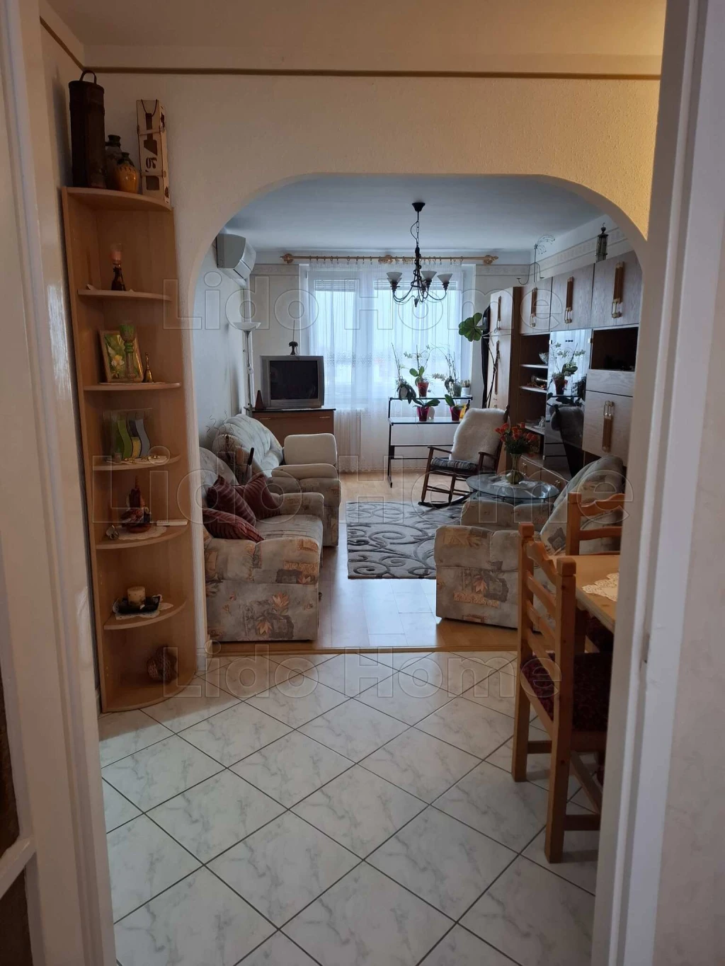 c3-1-name c2-20-name, Oroszlány