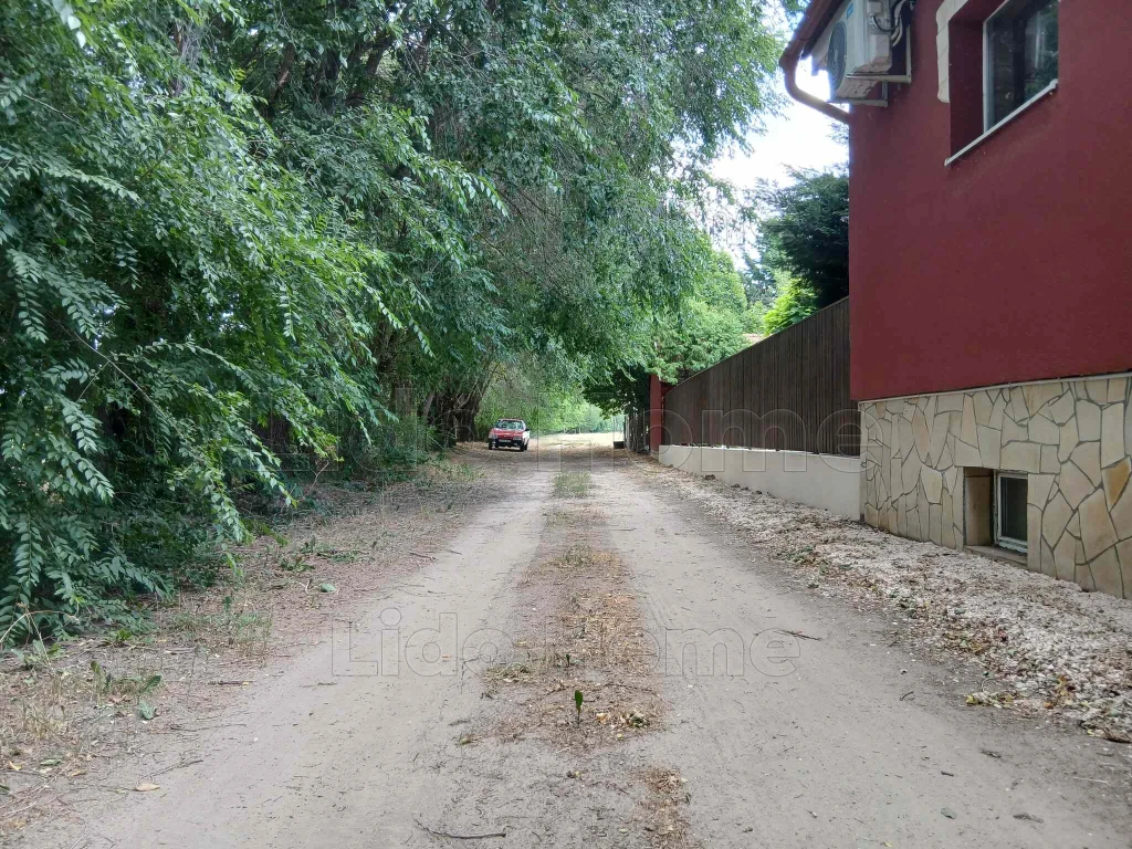 Eladó 2,17 hektáros külterületi ingatlan Bajon