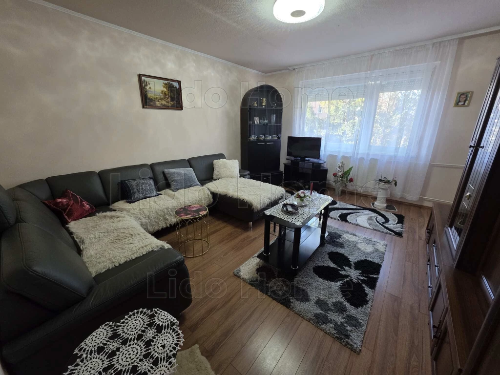 Azonnal költözhető lakás, jó helyen