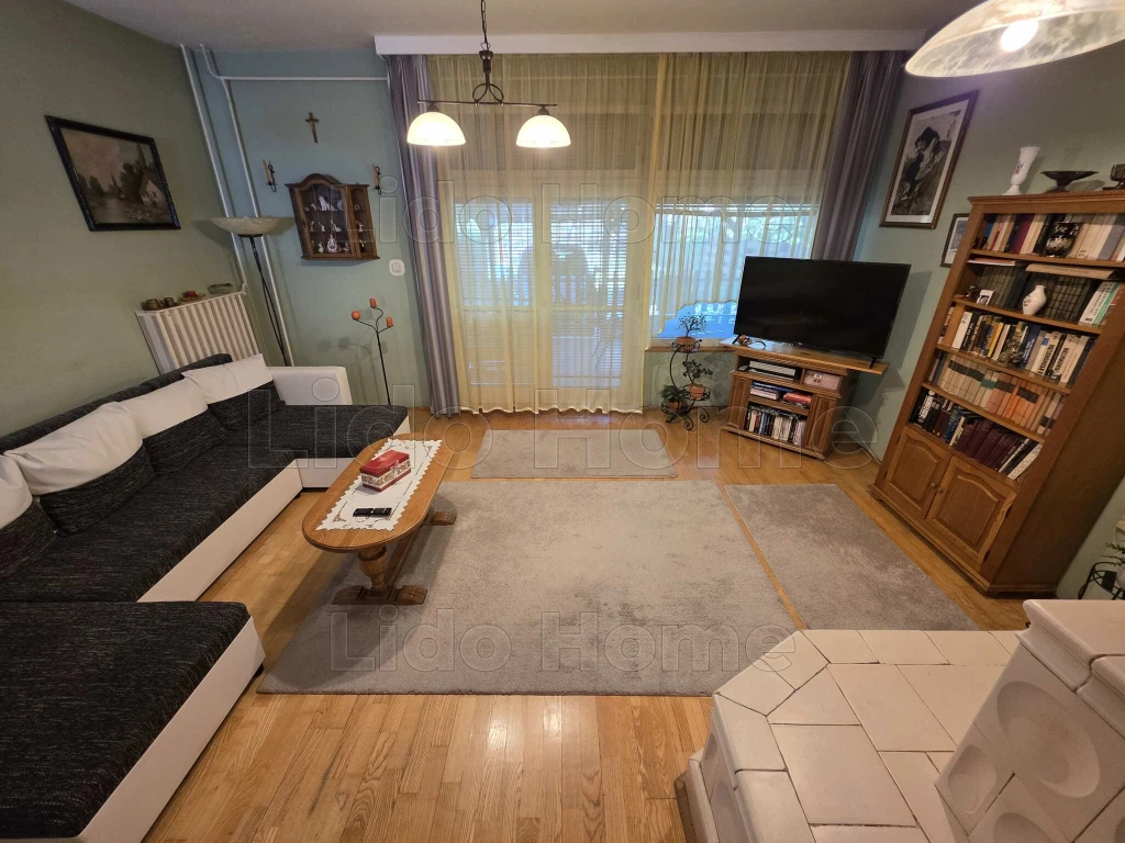 SORHÁZI LAKÁS A ZÁMORI VÁROSRÉSZBEN