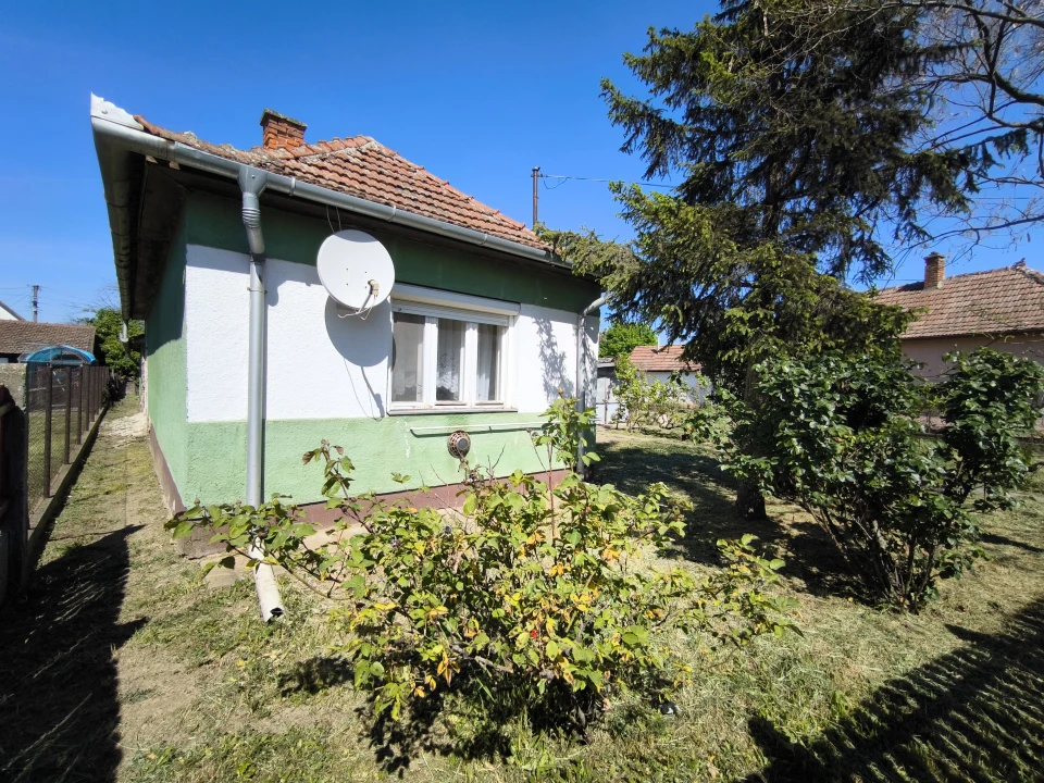 Eladó családi ház, Berettyóújfalu