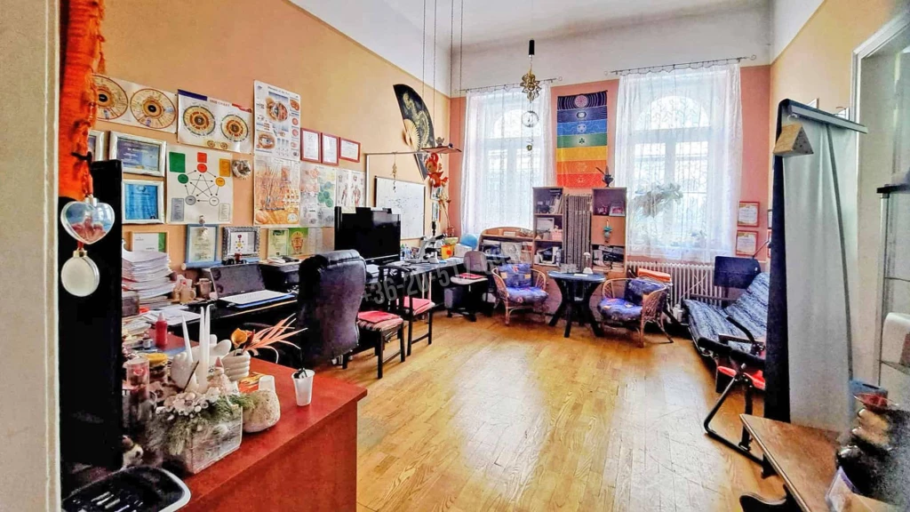 For sale brick flat, Budapest VIII. kerület, Népszínház negyed