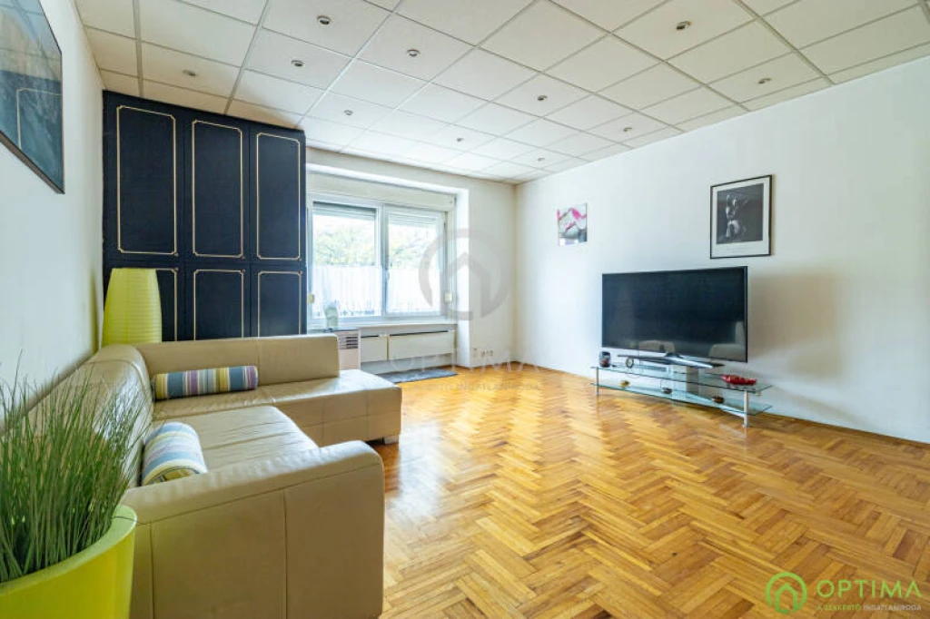 c3-1-name c2-23-name, Budapest V. kerület