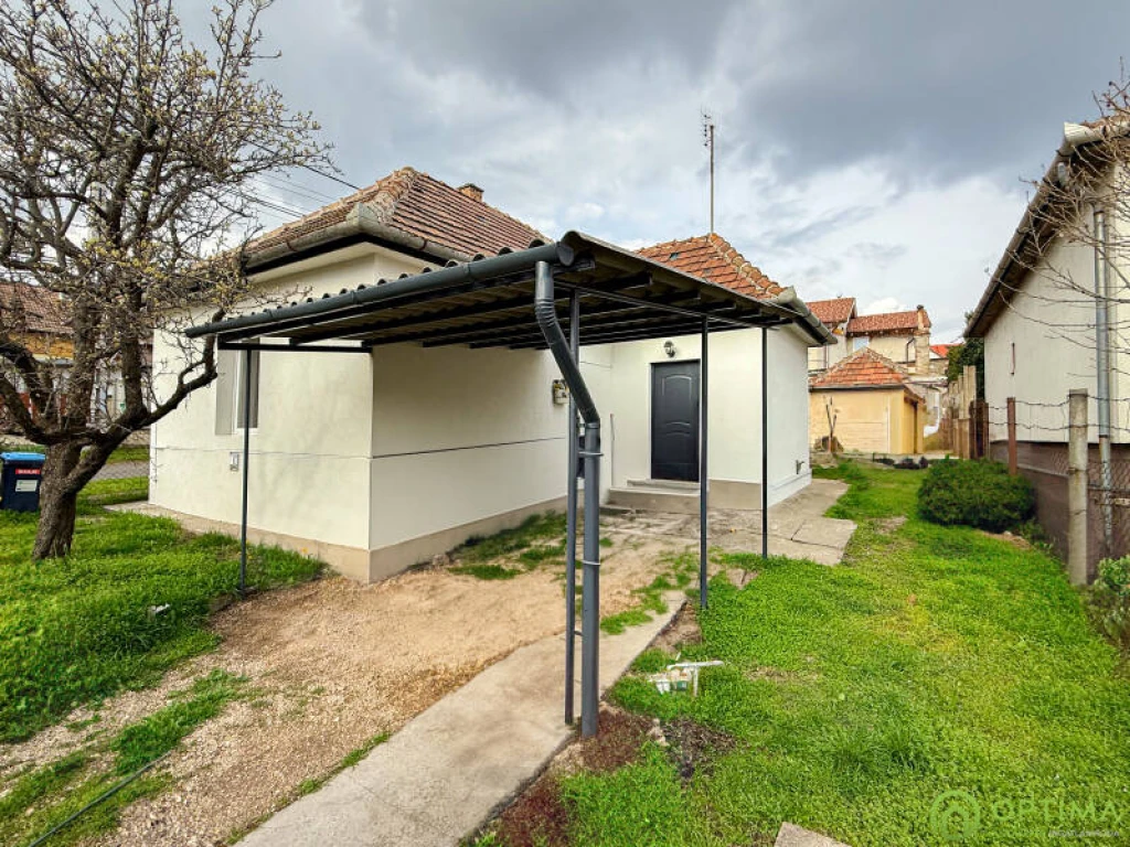 c3-1-name c2-1-name, Budapest XXII. kerület