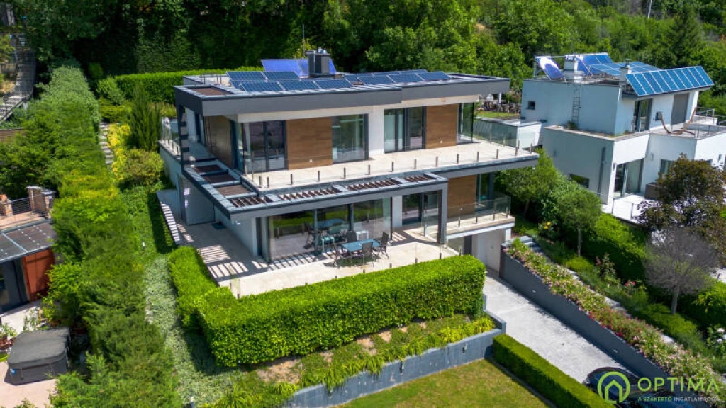 Eladó családi ház, Budapest III. kerület