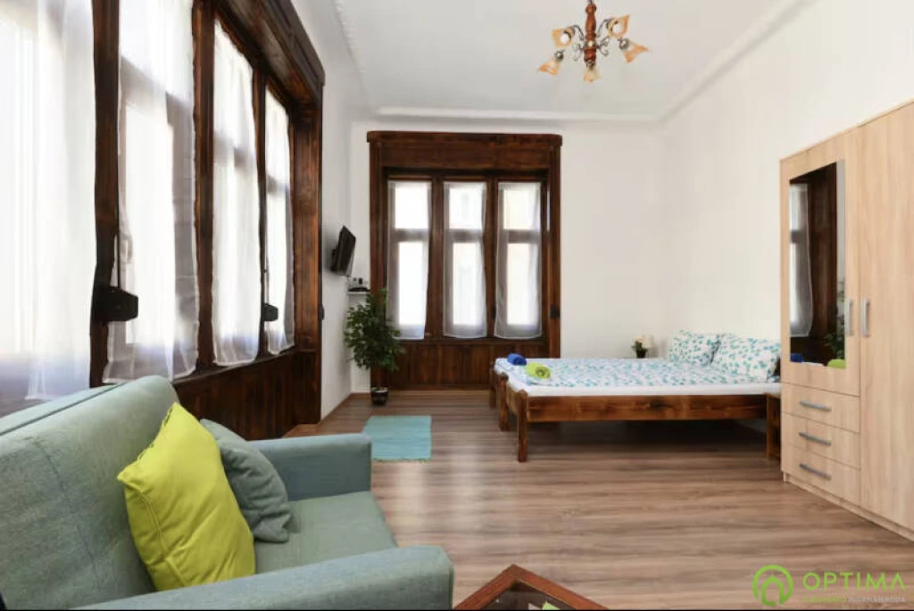 c3-1-name c2-23-name, Budapest VIII. kerület