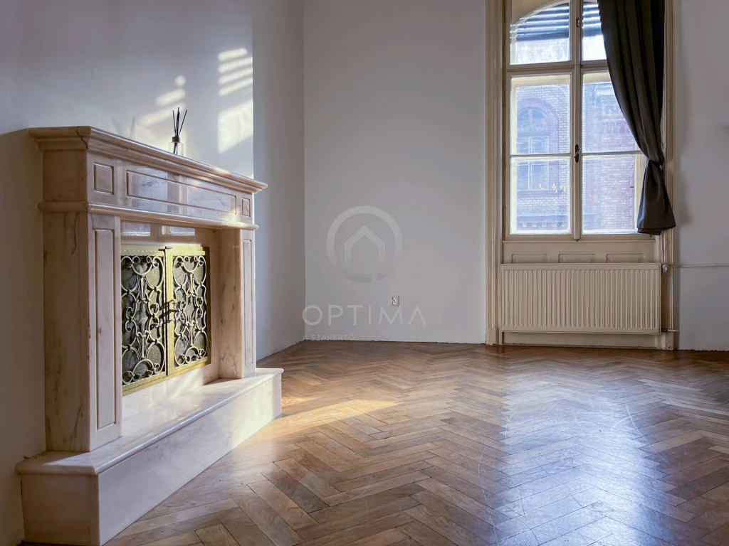 NAGYPOLGÁRI ELEGANCIA A BELVÁROSBAN