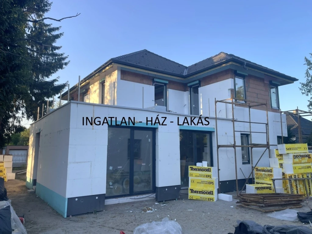 c3-1-name c2-1-name, Budapest XVI. kerület, Sashalom