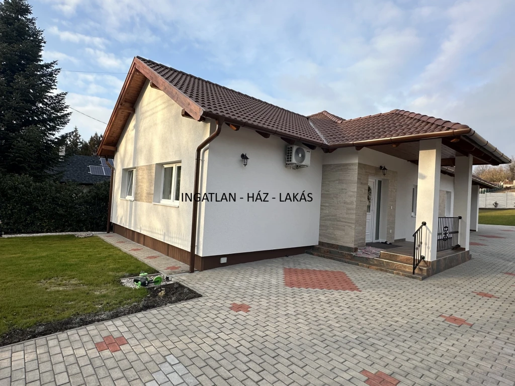 Eladó Ház, Veresegyház 167.990.000 Ft