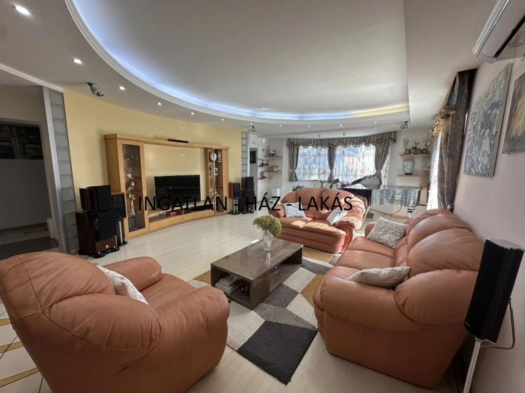 c3-1-name c2-1-name, Budapest XVI. kerület, Rákosszentmihály