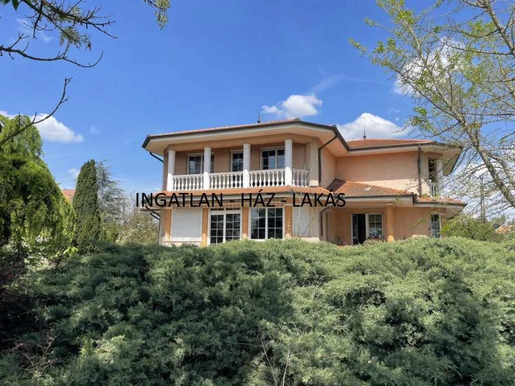 c3-2-name c2-19-name, Budapest XVI. kerület, Cinkota