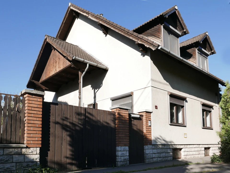 Eladó családi ház, Budapest IV. kerület, Szófia utca 13