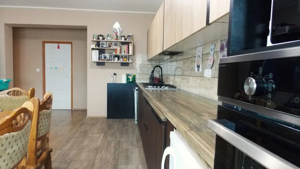 2 szintes téglaház felújításokkal eladó