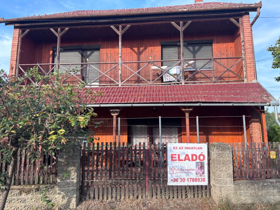 Eladó családi ház, Tarcal