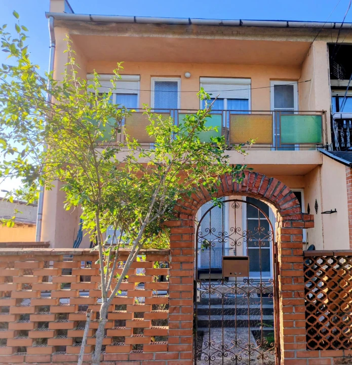 Eladó családi ház, Tarcal