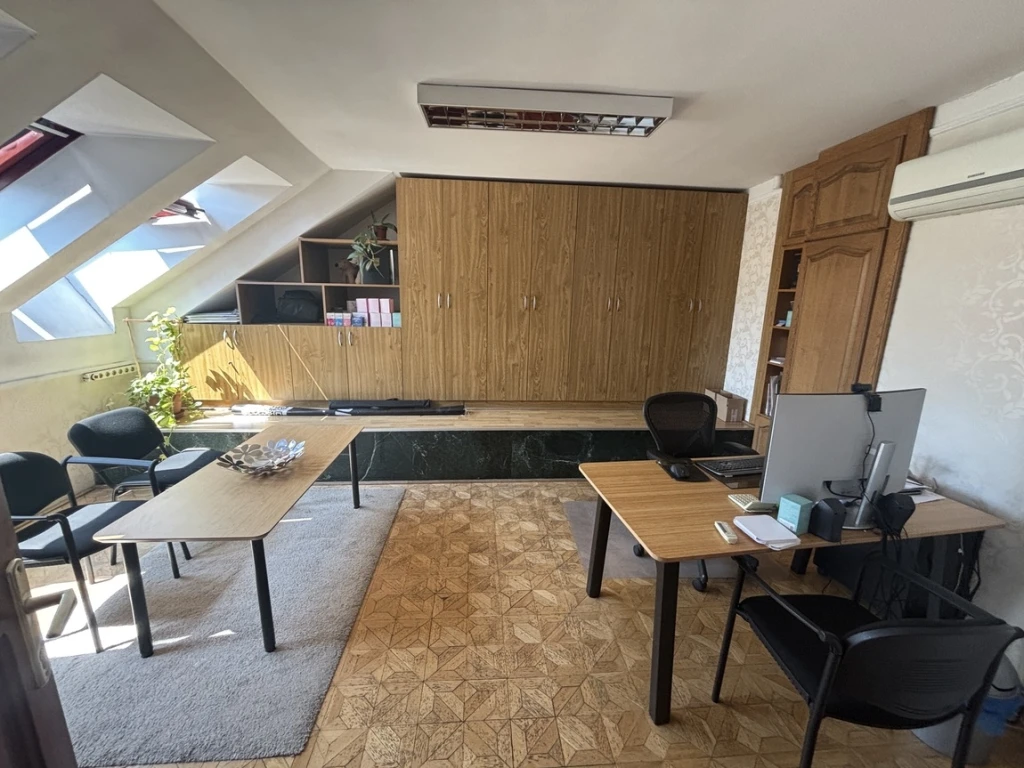 120m2 iroda, azonnal költözhető!