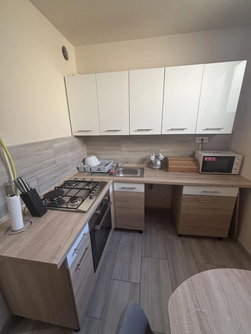 Eladó 53 m2 panel lakás, Debrecen