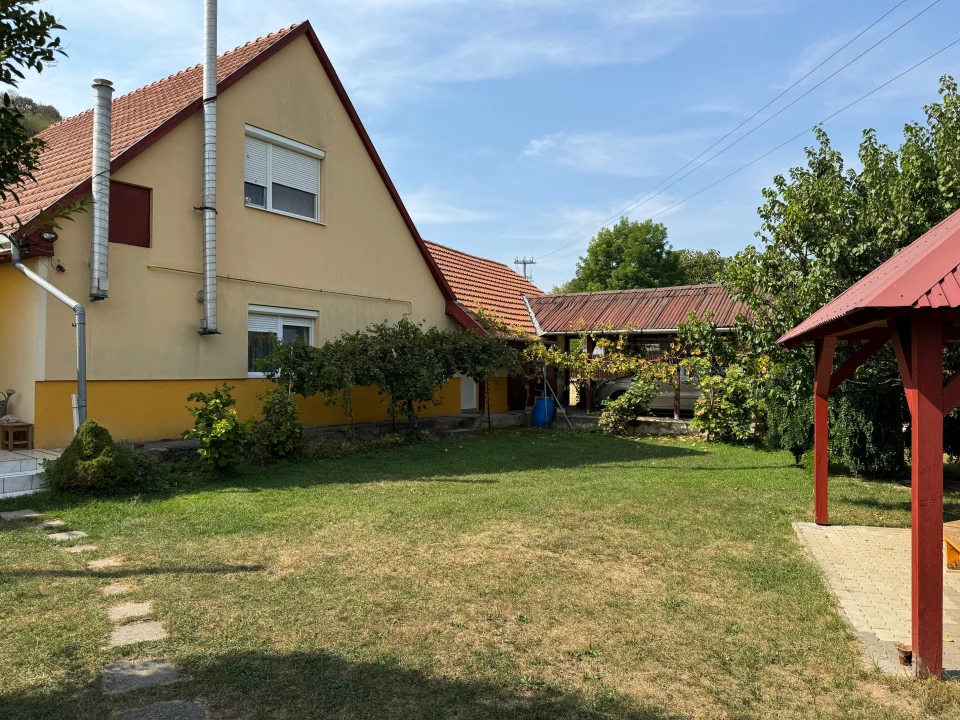 Eladó családi ház, Tokaj