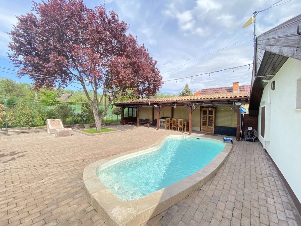 For sale hotel, inn, Budapest XVII. kerület