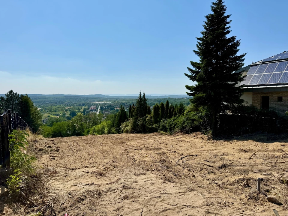 c3-1-name c2-50-name, Gödöllő