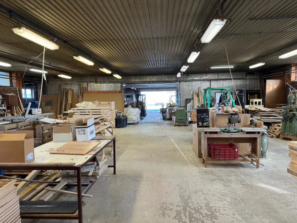 c3-1-name c2-115-name, Adács