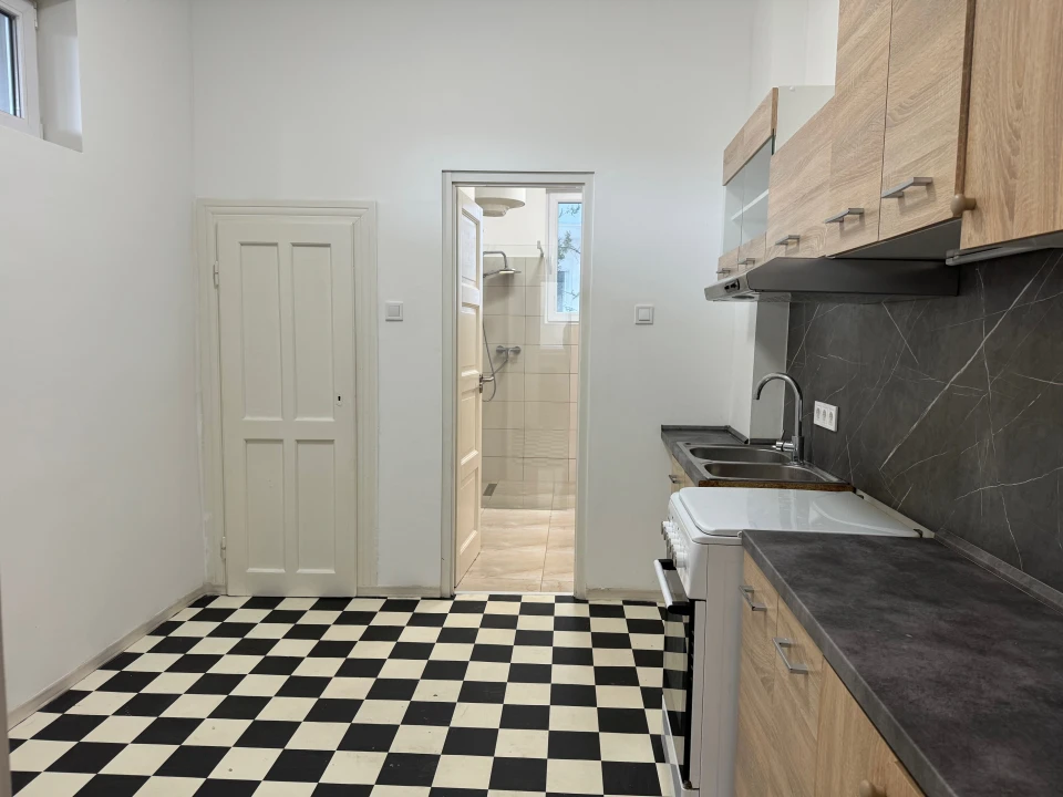 Eladó házrész, Budapest XVIII. kerület