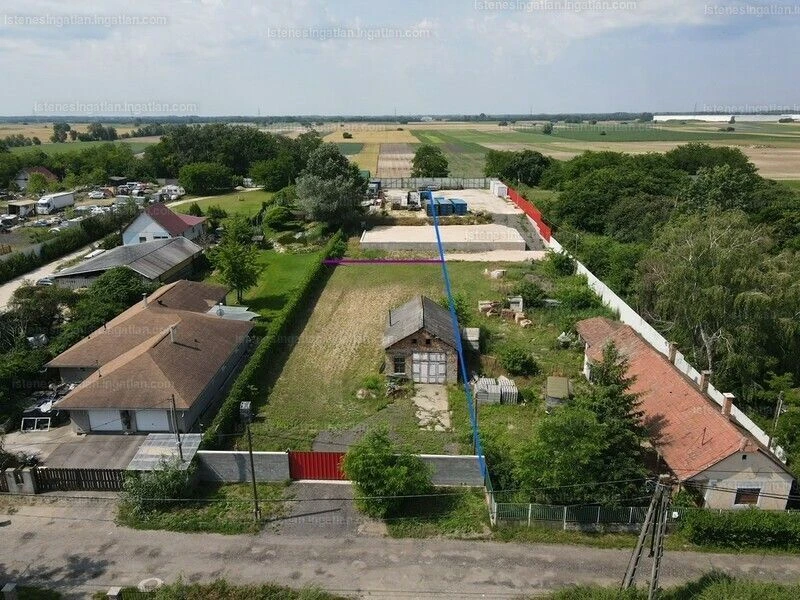 Eladó építési telek, Gyál