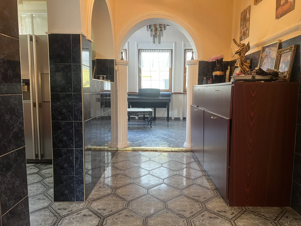 Kiadó ikerház, Budapest XIX. kerület, Mészáros Lőrinc utca