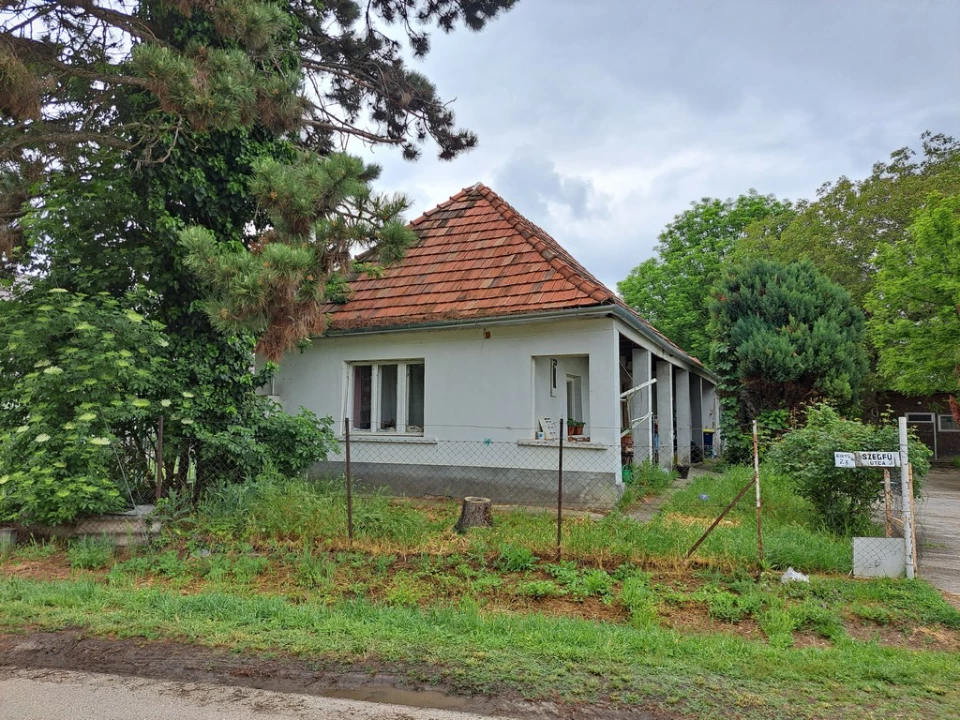 Eladó családi ház, Pilis