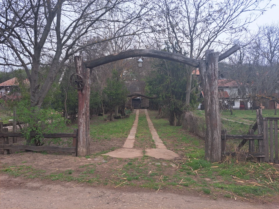 c3-1-name c2-6-name, Pilis