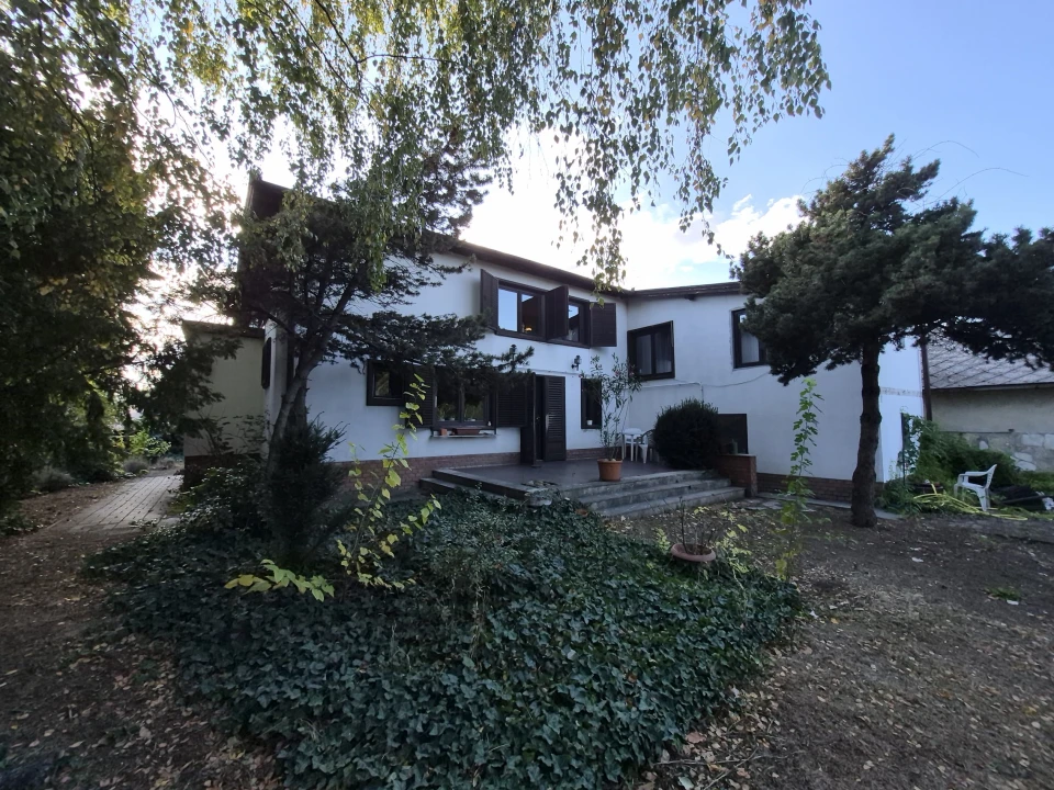 Eladó családi ház, Pilis