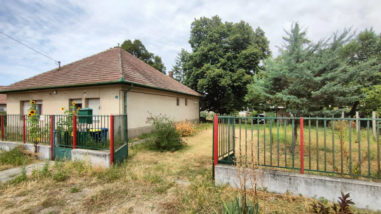 For sale house, Ócsa, Csűrkert