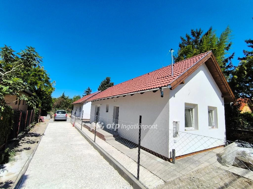 For sale semi-detached house, Százhalombatta, Dunafüred