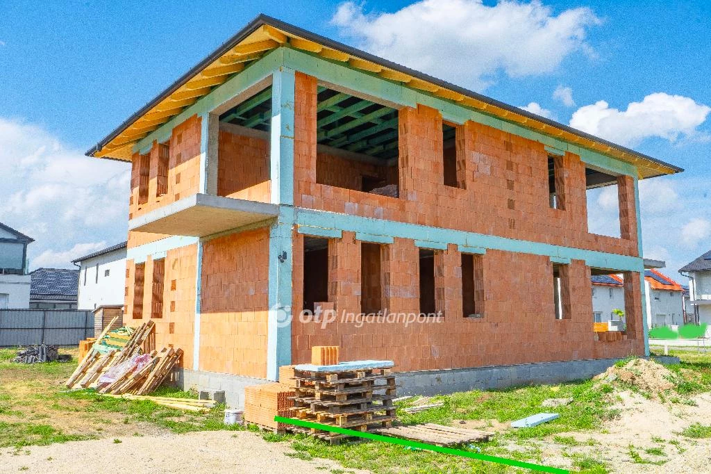 For sale brick flat, Velence, Újépítésű