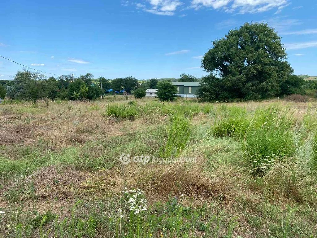 For sale building plot, Felcsút, Központi