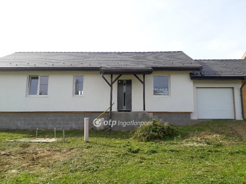 For sale semi-detached house, Tordas, Tordaskert