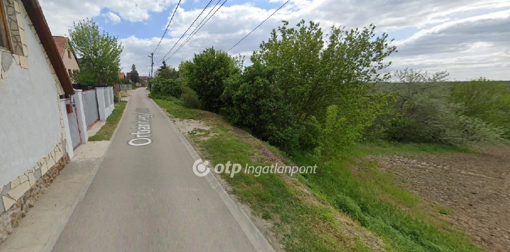 Eladó építési telek, Martonvásár, Orbánhegy