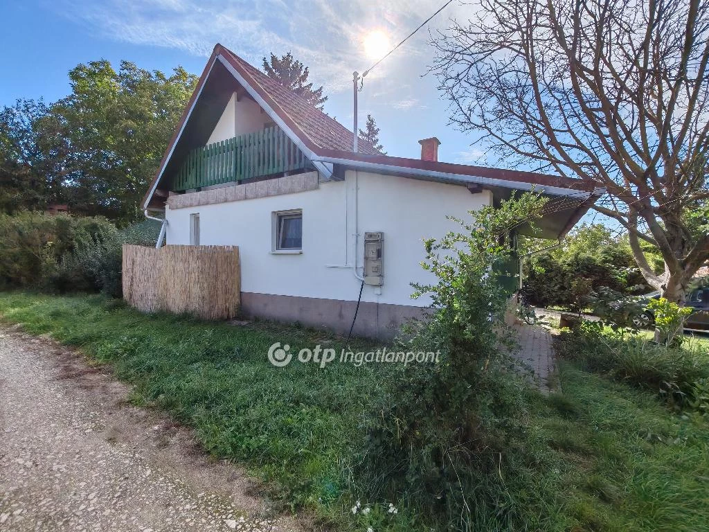 Eladó családi ház, Bicske, Baboshegy