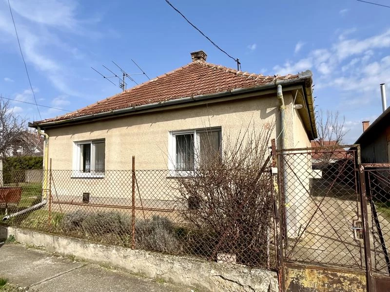 For sale house, Maglód