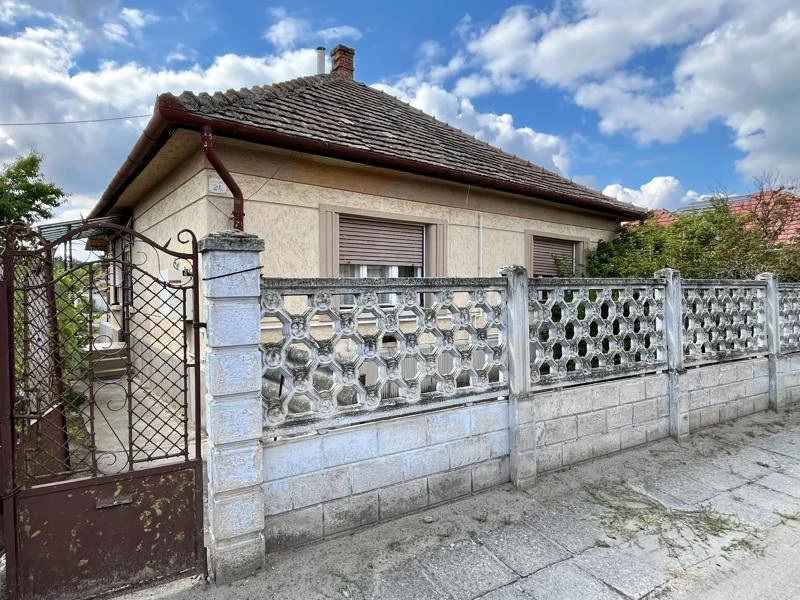 For sale house, Nagykáta