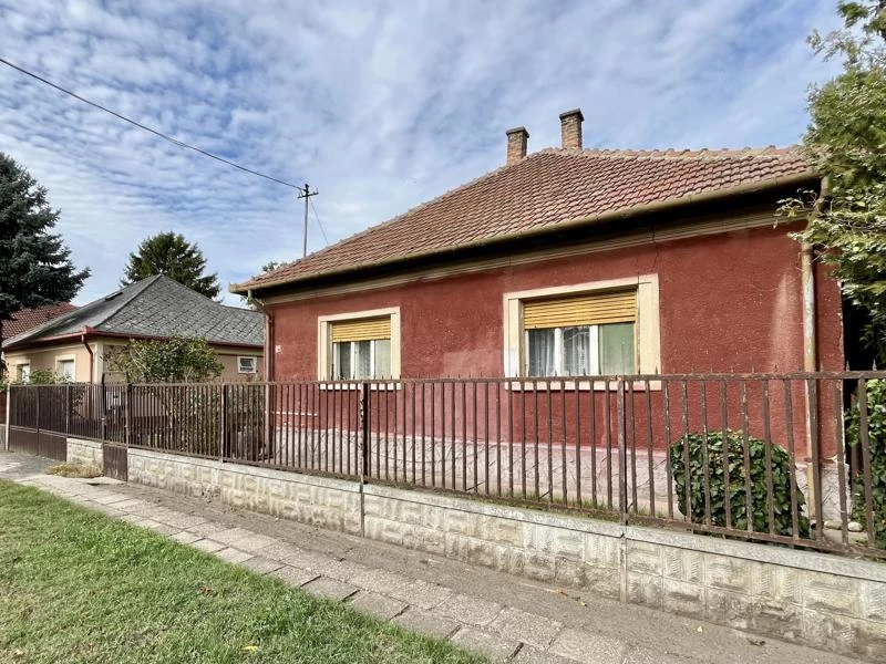 Eladó családi ház, Nagykáta