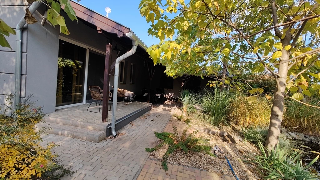 For sale house, Sándorfalva