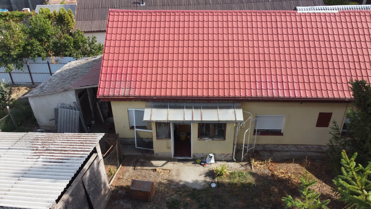 Eladó ikerház, Isaszeg