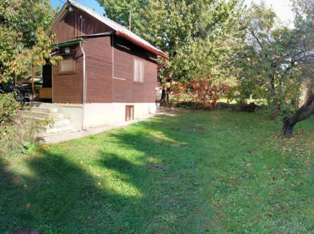 Eladó Üdülő, nyaraló, Budakeszi, Nagyszénászug, 28nm, 31900000 Ft