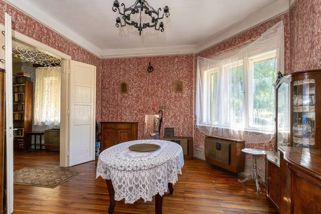 For sale brick flat, Vác, Belváros