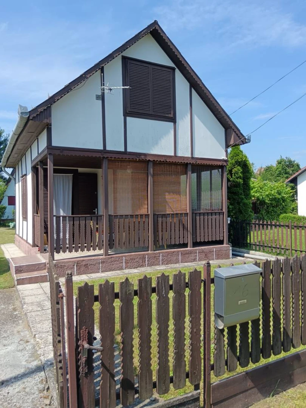 Eladó Üdülő, nyaraló, Tóalmás, 60nm, 18200000 Ft