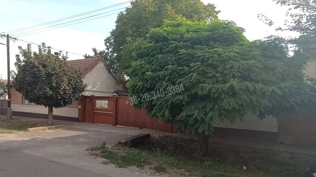 For sale house, Hajdúböszörmény, Középkert